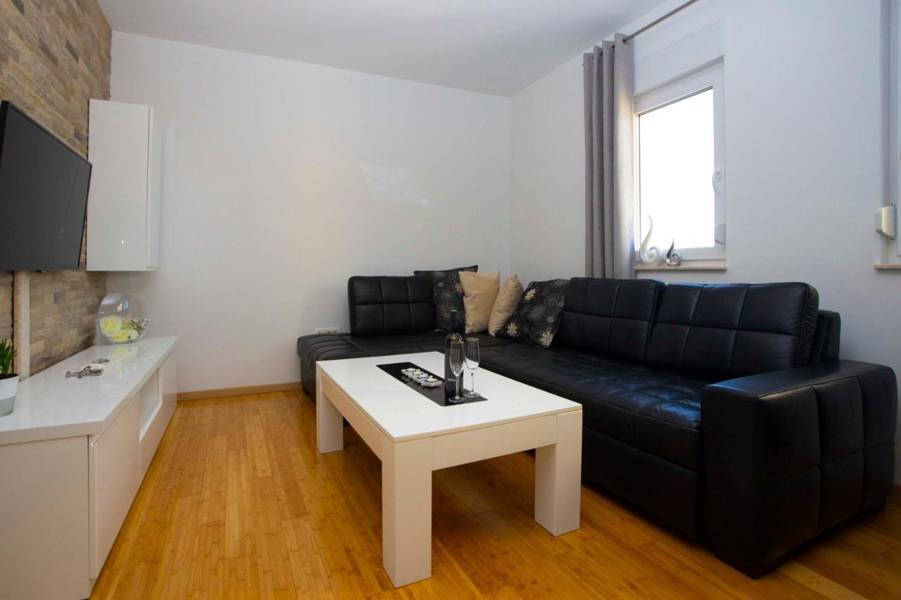 Apartment Lauc มาคาร์สกา ภายนอก รูปภาพ